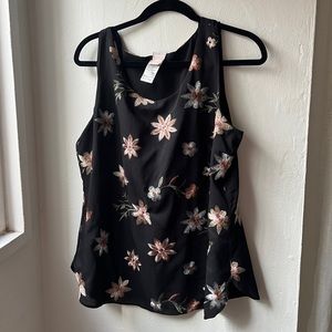 Black flower stitch sleeveless chico top